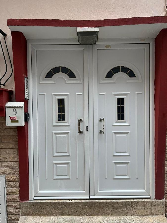 Two Bedroom Apartment In Historical Area Szaloniki Kültér fotó